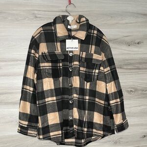NWT- Women's Active USA Cozy Fleece Check Print Shacket, Taupe (Tan/Black)
